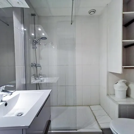 Апартаменти 4 Pers, Vue Mer, Clim, Parking, - Fr-1-803-91